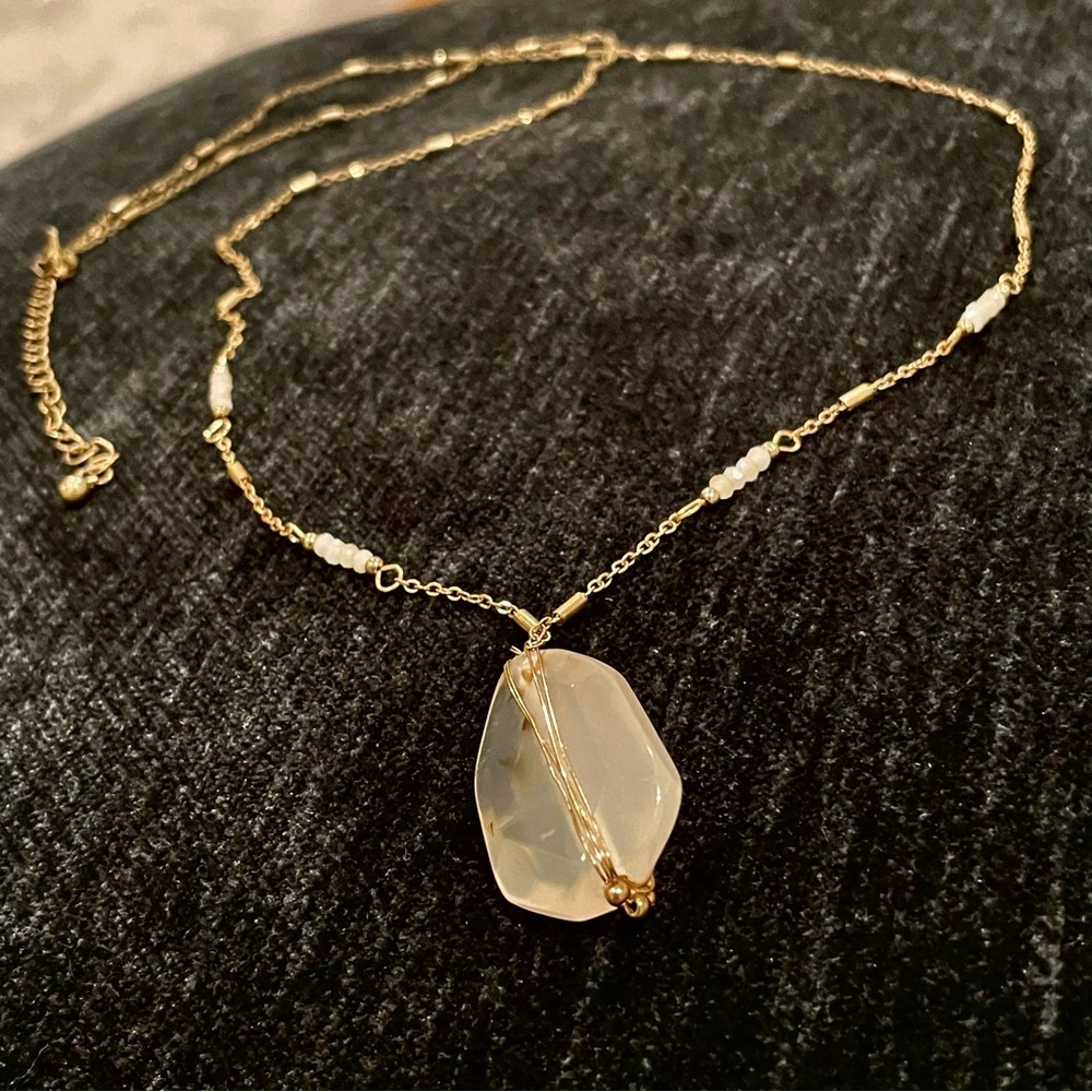 3️⃣ for $10!!! Wire-Wrapped Pendant Necklace